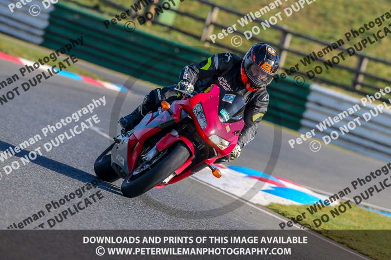 PJM Wedding Photography;enduro digital images;event digital images;eventdigitalimages;mallory park;mallory park photographs;mallory park trackday;mallory park trackday photographs;no limits trackdays;peter wileman photography;racing digital images;trackday digital images;trackday photos